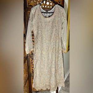 Pakistani formal 3 piece outfit